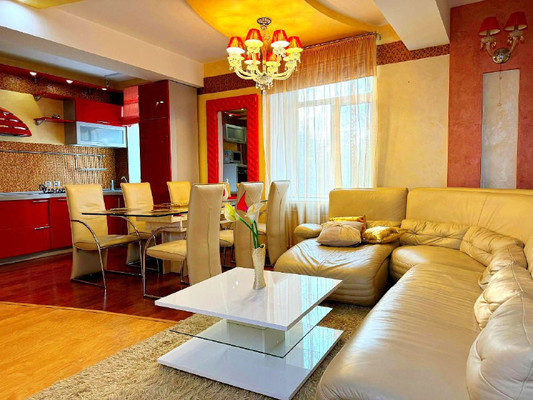 Купить 3-комнатную квартиру